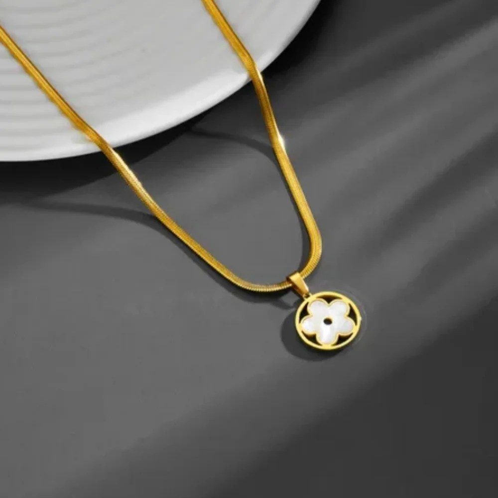 Stainless steel gold tone charm necklace new